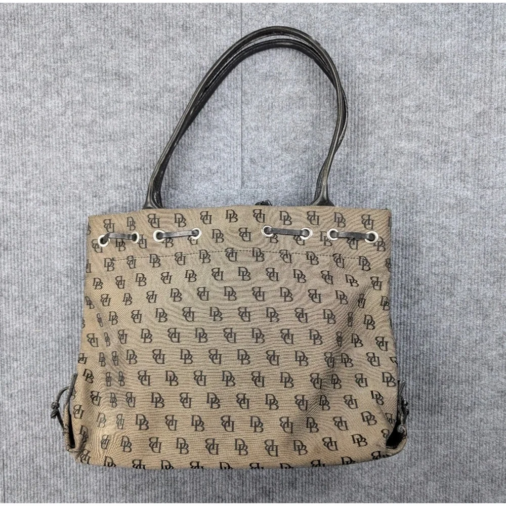 Dooney & Bourke brand dooney